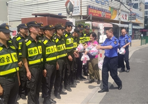 尽职尽责有作为  扎实工作受赞扬—三林市容项目队员受到甲方领导