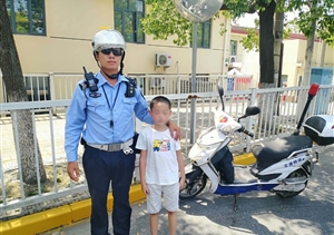 大手牵小手  情暖人世间—宗保公司驻闵行莘庄梅陇交通辅警项目队