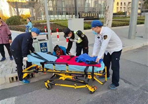 助人为乐展风采系列—近期公司涌现3起助人为乐好人好事