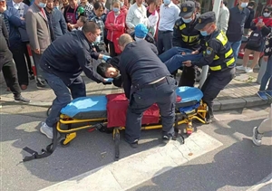 助人为乐展风采系列—近期(2021.5.14)公司涌现5起助人为乐好人好