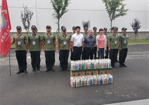 崇明区退役军人事务局领导看望慰问宗保公司花博会退役军人志愿者