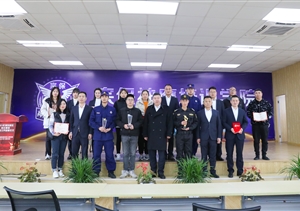 表彰奖励鼓士气 凝心聚力促发展—公司领导赴一线表彰奖励员工