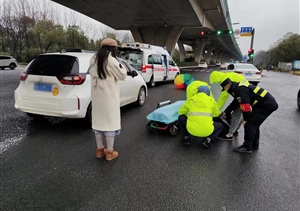 助人为乐展风采系列—近期（2022.218））公司涌现3起助人为乐好人