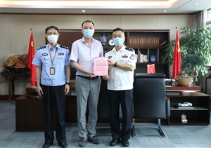 不惧风险抗疫情 担当作为获赞扬—宗保公司收到周东派出所的表扬信