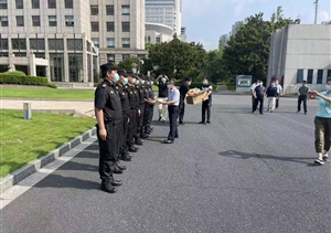 上海市委党校领导慰问宗保公司员工