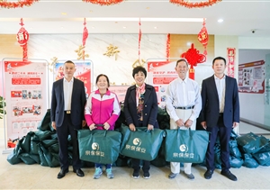 宗保公司看望慰问离退休老干部